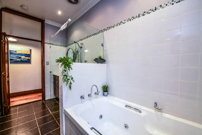 seahaven bathroom
